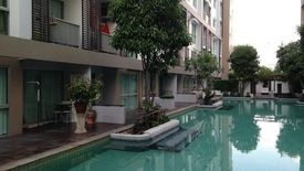 Ruenrudee Condominium