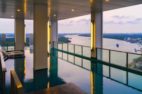 Knightsbridge Sky River Ocean