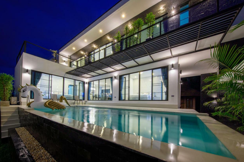 The Lux Modern Pool Villa