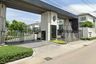 Baan Klang Muang Sathorn - Suksawat