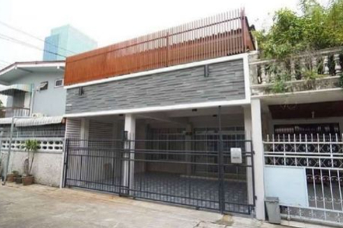 Muban Yu Charoen Ratchada Soi 3