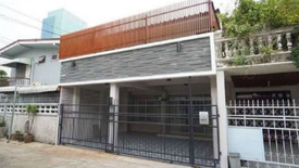 Muban Yu Charoen Ratchada Soi 3