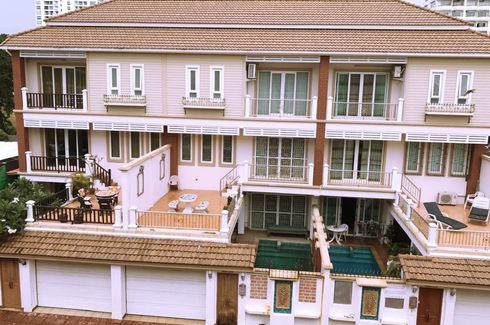 Pratumnak Soi 4 Townhouse