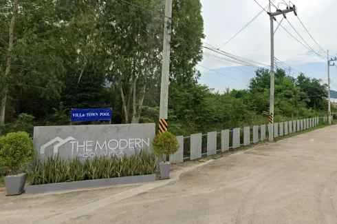 The Modern Pool Villa