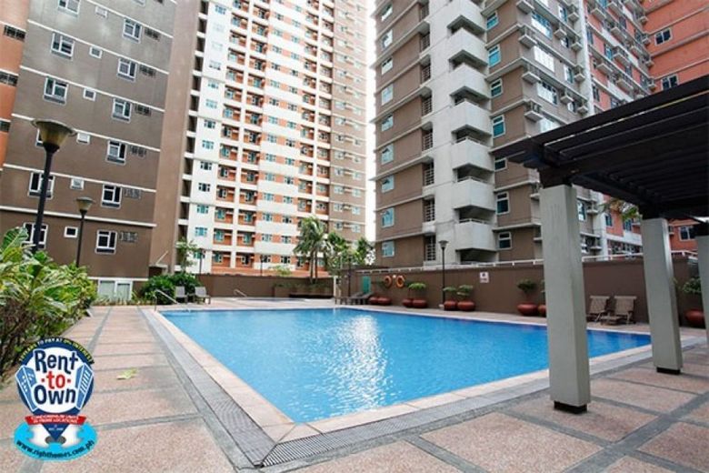 One Gateway Place, Metro Manila - 26 Condos for sale and rent | Dot ...