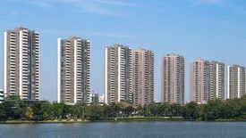 The Lake Condominium