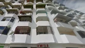 Lanna Condominium