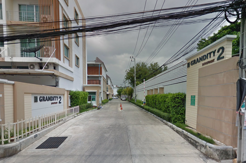 Grandity Sathupradit 2