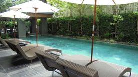 Klass Condo Langsuan