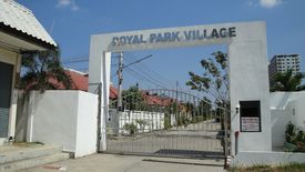 Royal Park Village