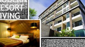 De Blue Resort & Condominium