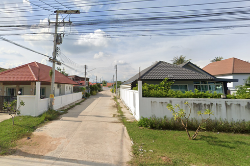 Thainiyom Village