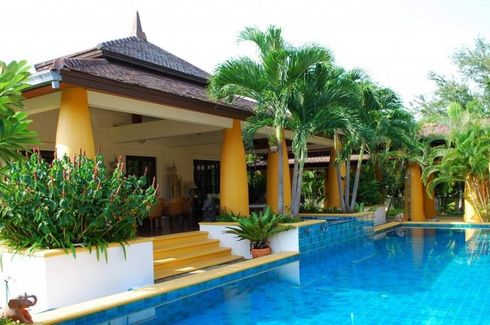 Sanuk Residence