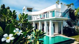 Palm Oasis Pool Villas