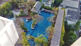 Circle Condominium