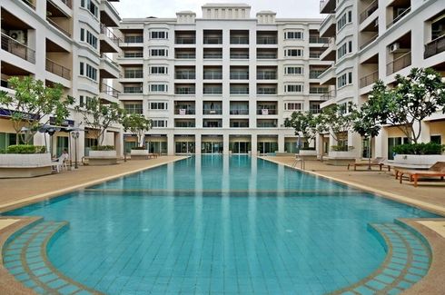 Platinum Suites condominiums