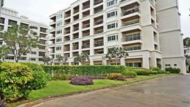 Platinum Suites condominiums